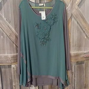 Logo Lavish 2 Piece Top